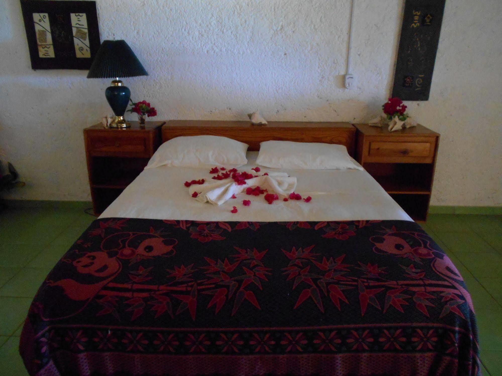 Hotel El Quemaito - Luxury Oceanfront Retreat Barahona Kültér fotó